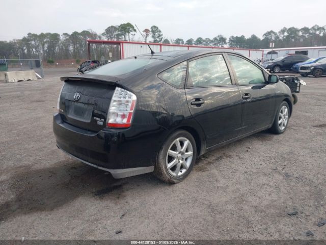 Toyota Prius Touring Image 3