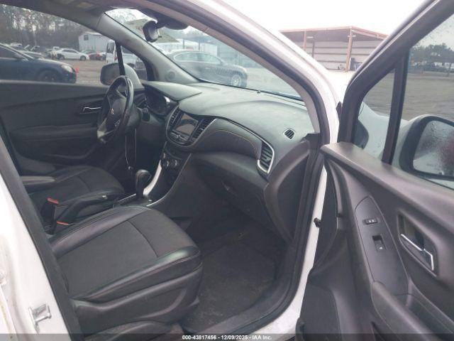 Chevrolet Trax Lt Image 7