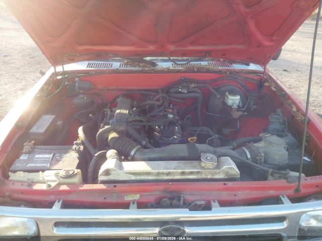 Toyota Pickup Image 6