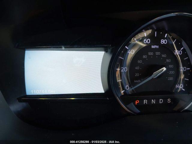 Ford Explorer Xlt Image 5