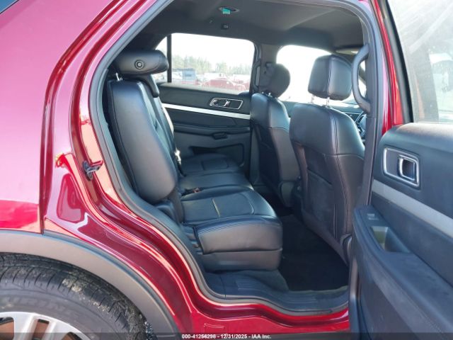 Ford Explorer Xlt Image 8